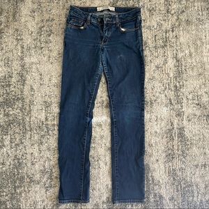 *MOVING SALE* A&F skinny jeans - 25 short